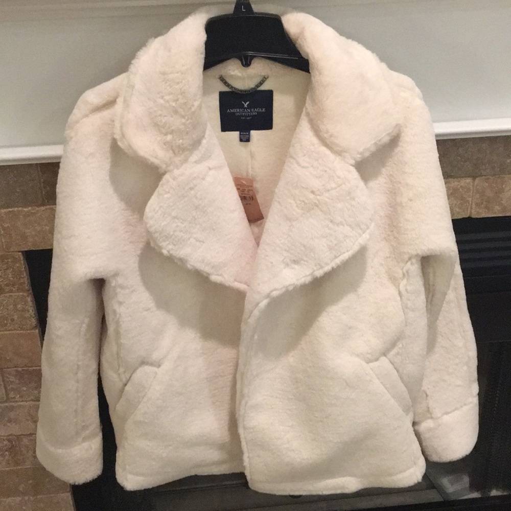 American Eagle fluffy pea coat